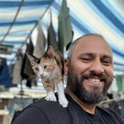  ,  Gokhan, 40