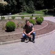  ,  Garik, 38