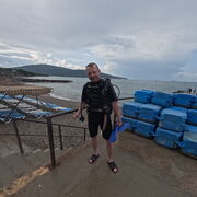  ,   Denis, 44 ,     , c , 