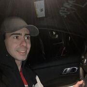  ,  Andrei, 27