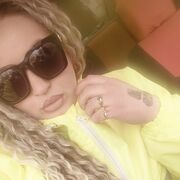   ,   Mia, 30 ,   ,   