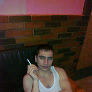  ,   Artur, 37 ,     , c 