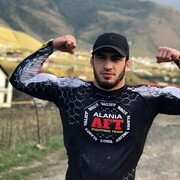  ,   ZUBAYIR, 33 ,     , c 