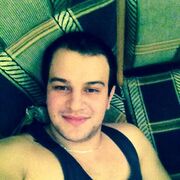  ,   Leo, 32 ,     , c 
