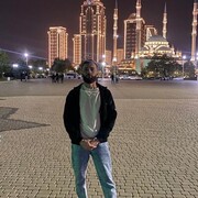  -,  Zaur, 32