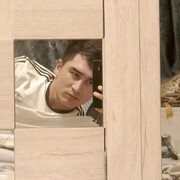  ,  Bobur, 22
