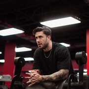  ,   Alik, 37 ,   ,   , c 