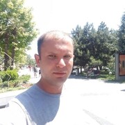  ,   Vadim, 37 ,   ,   