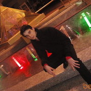  ,   Maks, 37 ,     , c , 