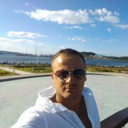  ,  Alex, 36