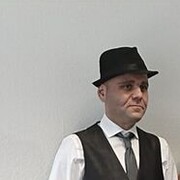  Duisburg,   , 37 ,   ,   , c 