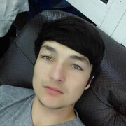  ,  Ali, 27