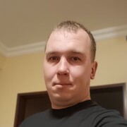  ,   Viktor, 39 ,   ,   