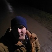  ,   Sacha, 30 ,   