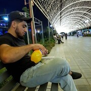  ,  Shaxa, 24
