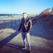  ,   Dima, 37 ,   ,   , c , 