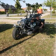  ,   Rustam, 45 ,   ,   