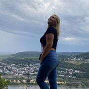 Timmendorfer Strand,  Mariia, 34