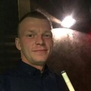  ,  Andrey, 32