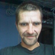  ,   Sergej, 40 ,   