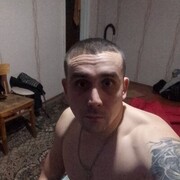  ,  , 32