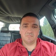  ,   Igor, 42 ,   ,   
