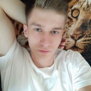  ,  Viktor, 41