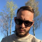  ,  Vadim, 32