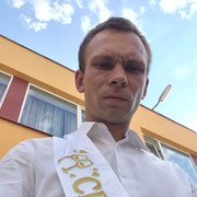  ,  Anton, 33