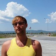 ,  Juri, 32