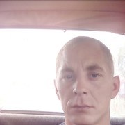  ,  Andrej, 37