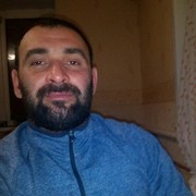  -,  artur, 37