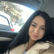  Miekinia,  Uliana, 32