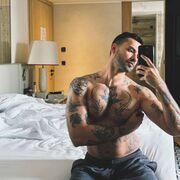  -,   Andy, 28 ,   ,   , c 