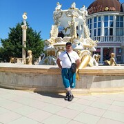  ,  Vitalii, 60