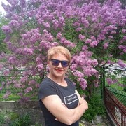  ,  Svetlana, 44