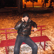  ,   Razmik, 35 ,   