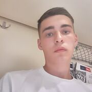  ,   Maxim, 22 ,   ,   , c , 