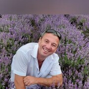  ,  Renzo, 43