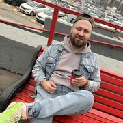  ,   Armen, 32 ,   ,   