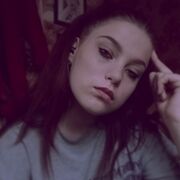  ,  Nika, 22