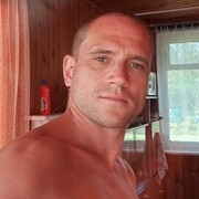  ,  Igor, 35