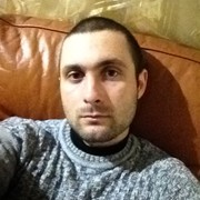  ,  Denis, 33