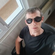  ,   Mikhail, 28 ,   ,   , c 