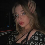  , 