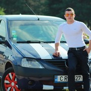  ,   Nik, 31 ,   
