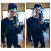  ,   Sasha, 30 ,   