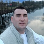  ,   Oleg, 31 ,   