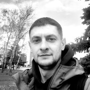  ,  Serhii, 37