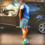  ,   Leon, 35 ,   